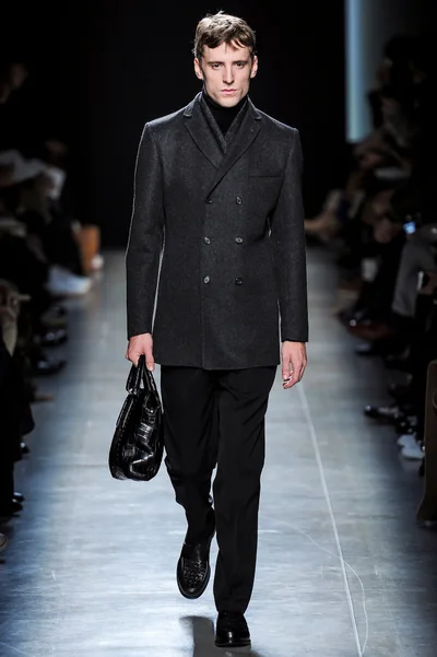 Look 7